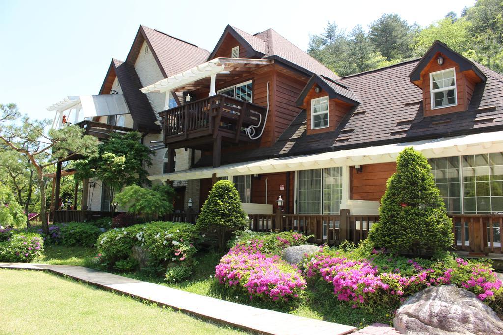 平昌Bench House别墅 外观 照片