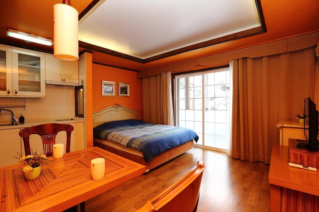 平昌Bench House别墅 外观 照片